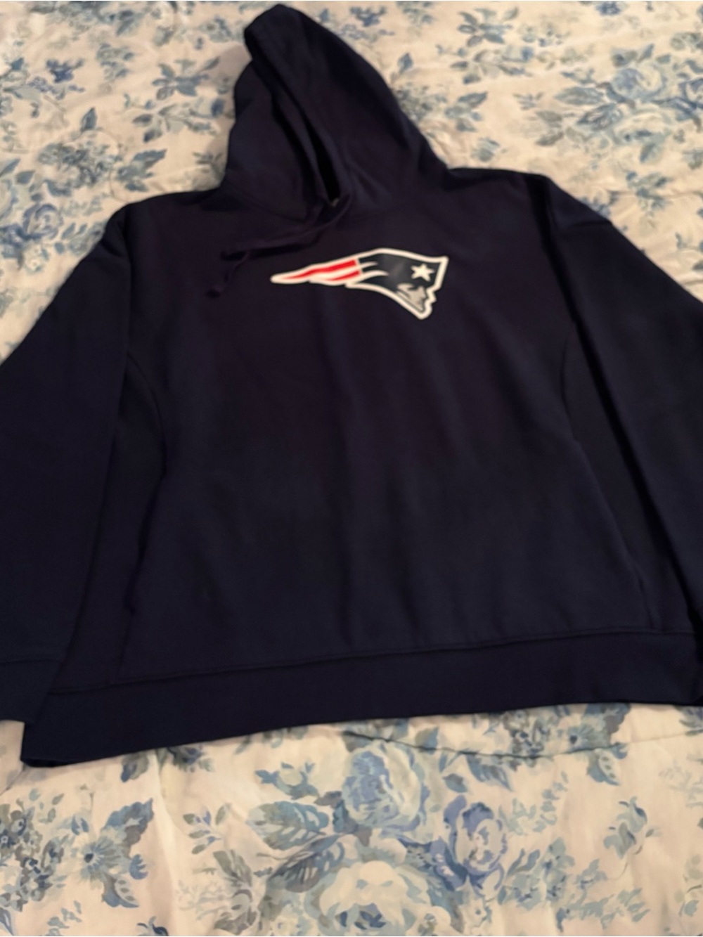 Fanatics Navy New England Patriots Hoodie with Team Logo